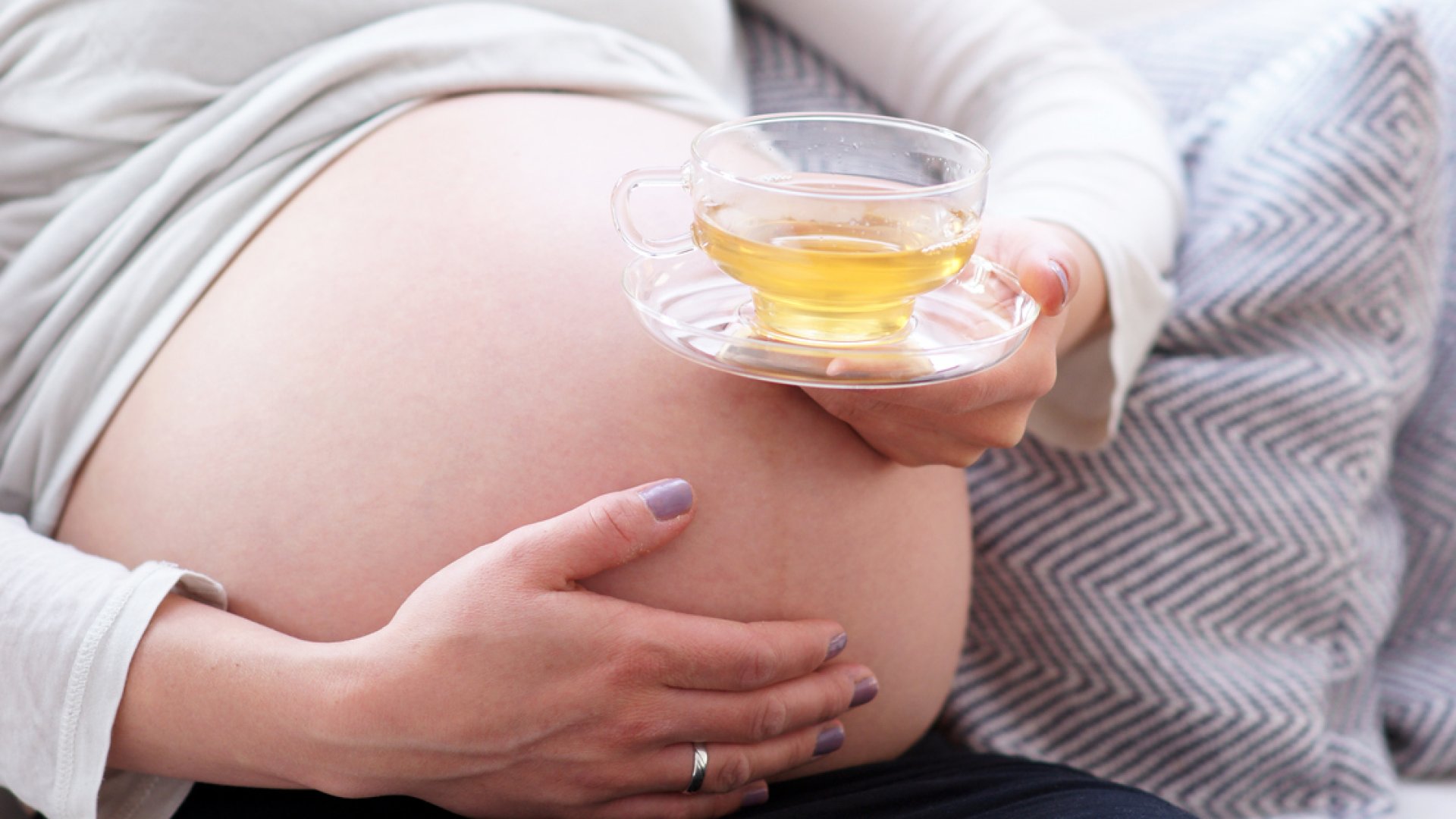 málnalevél tea fogyasztása málnalevél tea