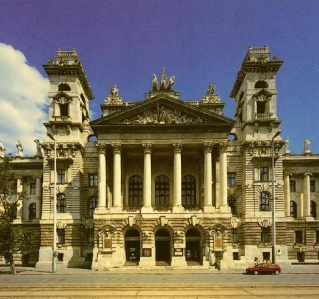 Múzeum Múzeumba ingyen!