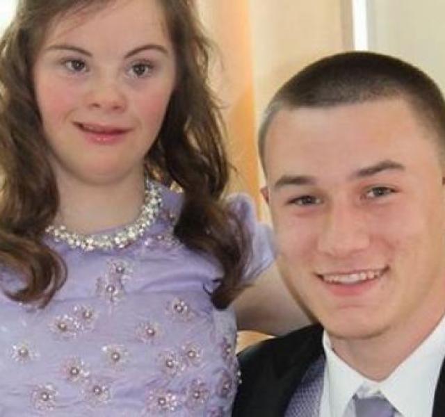 Mary Lapkowicz és Ben Moser A Down-szindrómás lány csodája