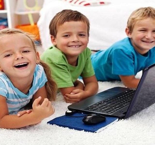Mit kezdjünk a számítógép függő tinikkel? Mit kezdjünk a számítógép függő tinikkel?