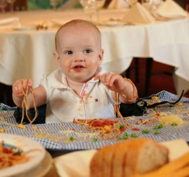 Kutya- és gyerek is jól érzi magát a Városliget Café & Restaurantban! Gyerek- és kutyabarát hely