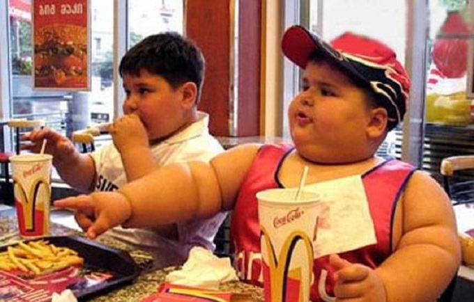 Az ikonikus film: Super Size Me Hamburger minden mennyiségben